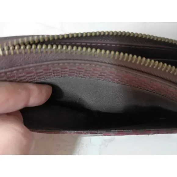 COACH Legacy Burgundy Checked Jacquard Accordion Zip Wallet - EUC - Picture 6 of 6
